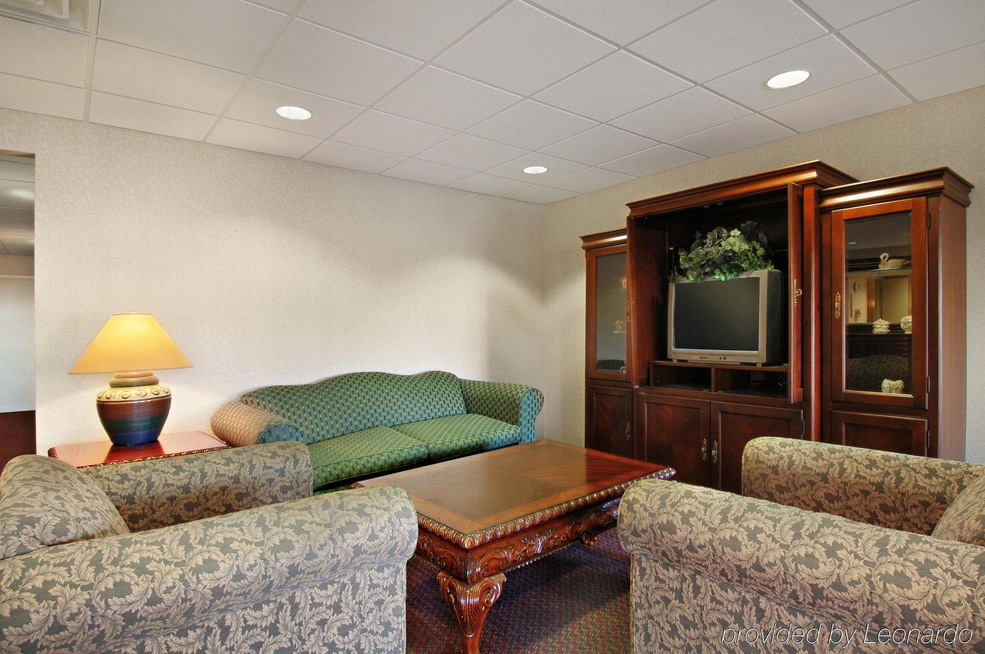 Red Roof Inn Hendersonville Zewnętrze zdjęcie